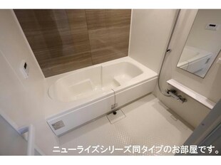 カミーノクラントーノ　トレの物件内観写真